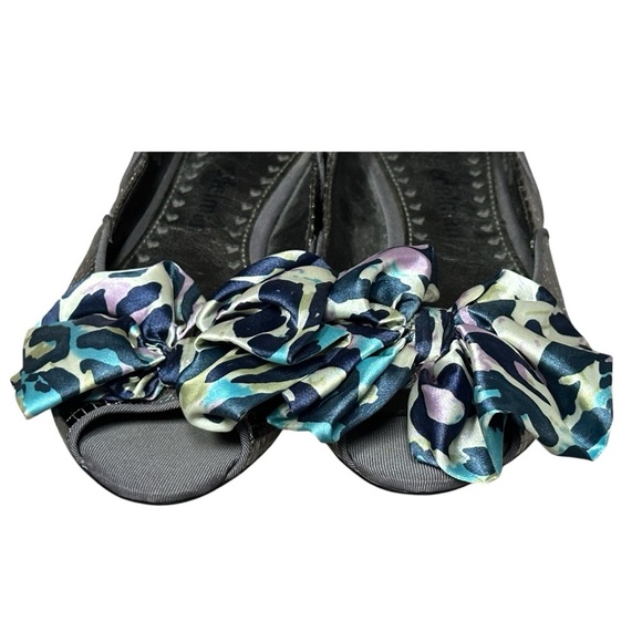 Libby Edelman Kendra Snake Print Pewter Peep Toe Bow Flats Women’s 8.5 Slip On - Picture 3 of 10